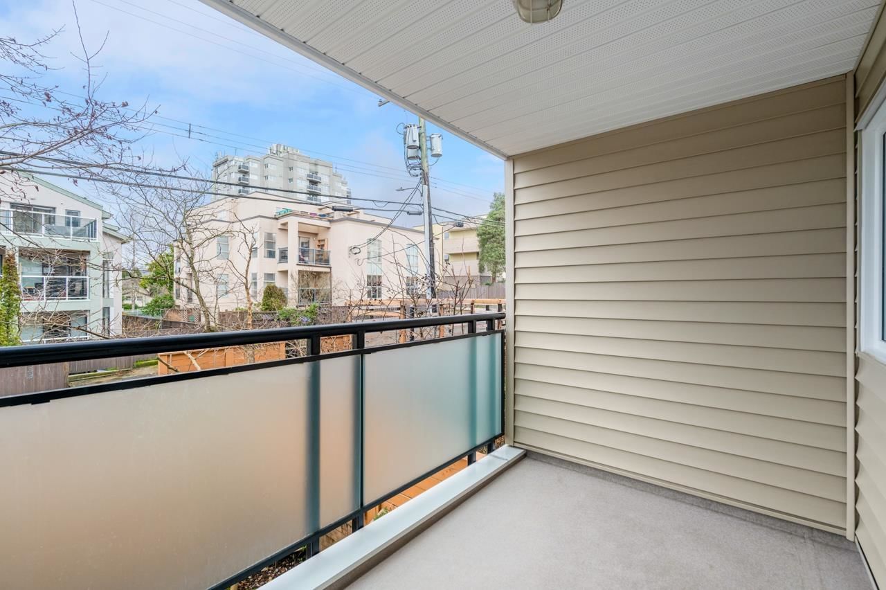 Listing Image 18