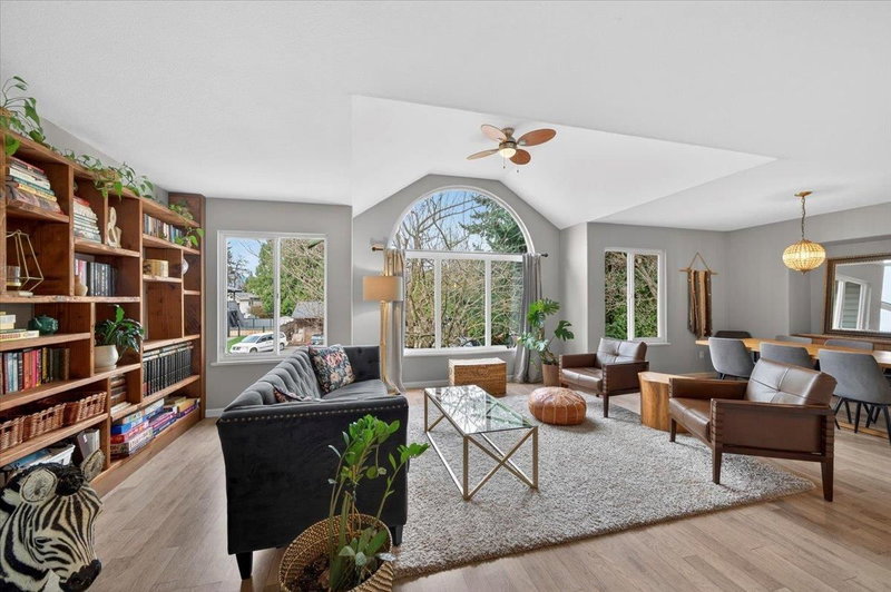 1736 Pekrul Place, Port Coquitlam, V3C 6A7 | Image 3