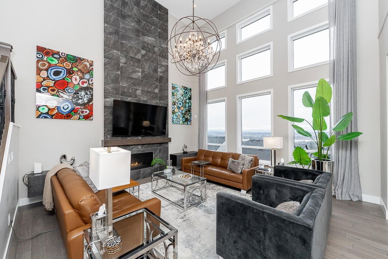 1419 Strawline Hill Street, Coquitlam, V3E 0L5 | Image 3