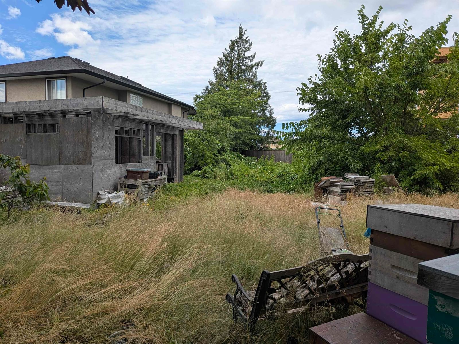 Listing Image 14