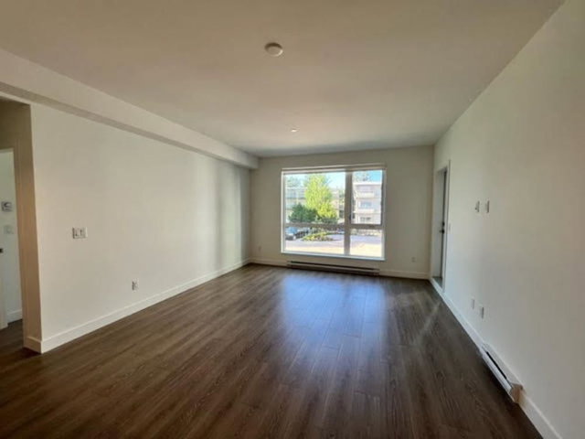 207 - 11703 Fraser Street