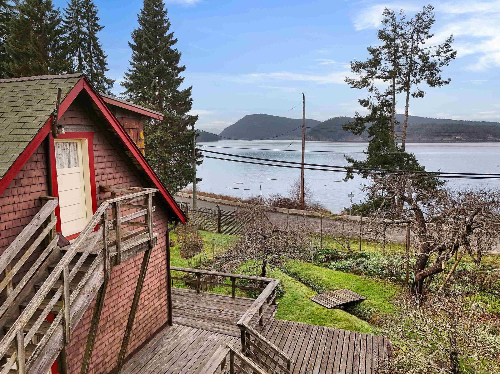 Listing Image 4