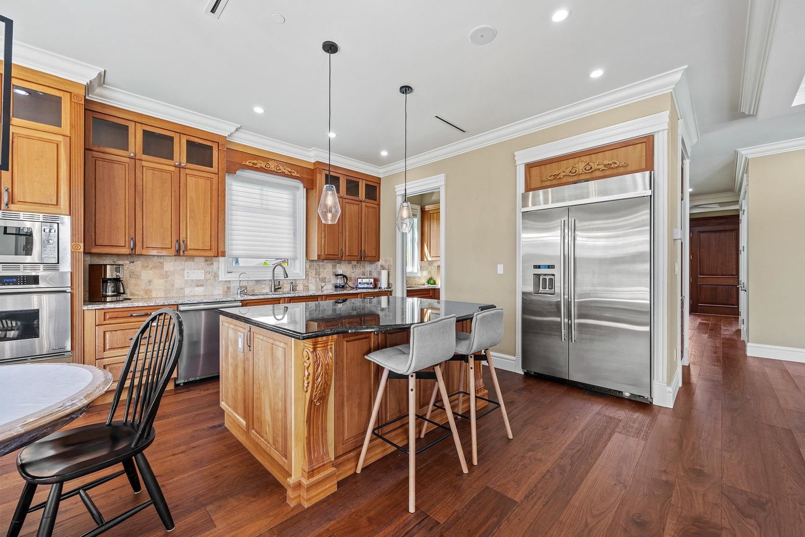 Listing Image 15