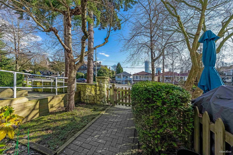 3 - 7179 18th Avenue, Burnaby, V3N 1H2 | Image 3