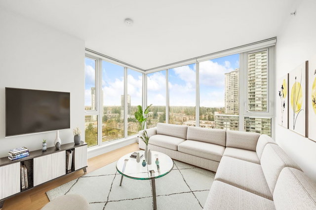 2102 - 13438 Central Avenue