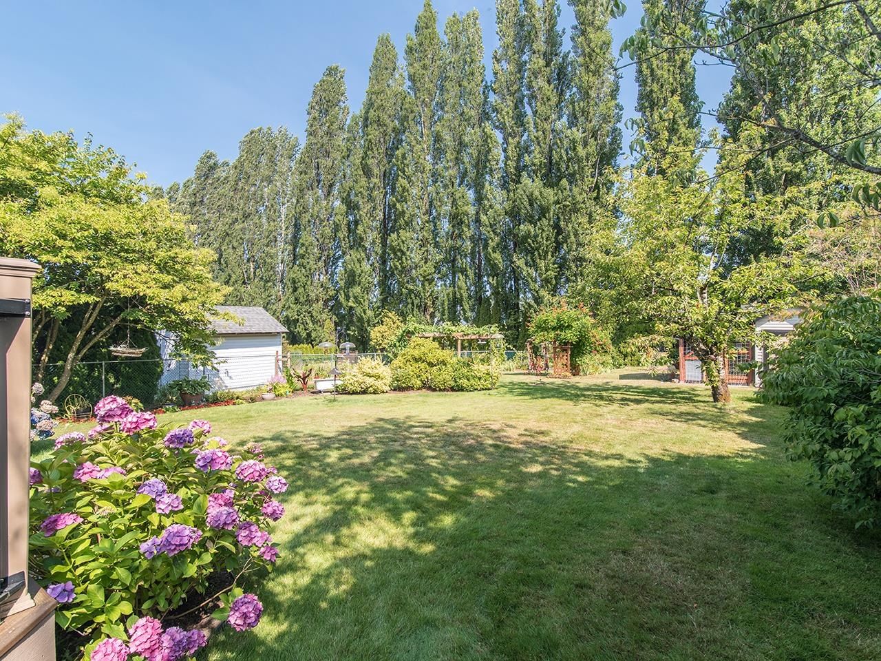 Listing Image 26