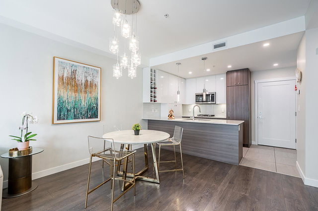 204 - 23233 Gilley Road