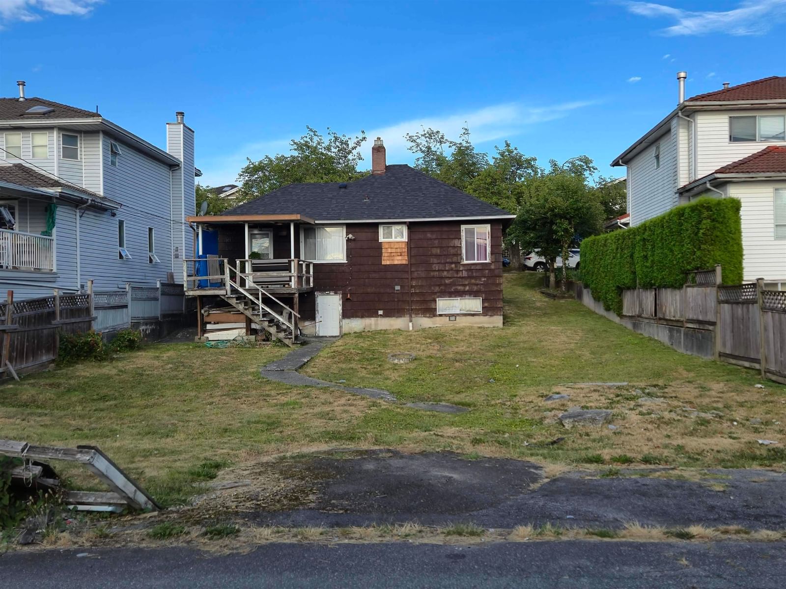 Listing Image 5