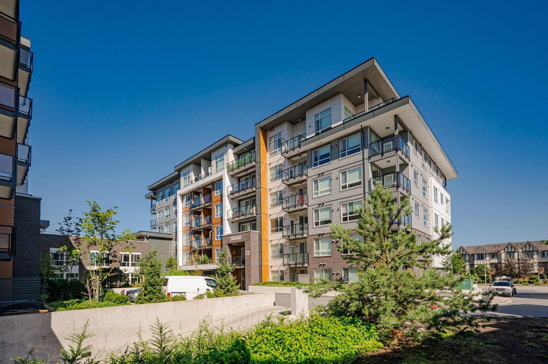 B317 - 20834 80 Avenue, Langley, V2Y 3M6 | Image 2