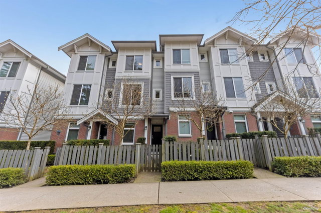 4 - 9718 161a Street