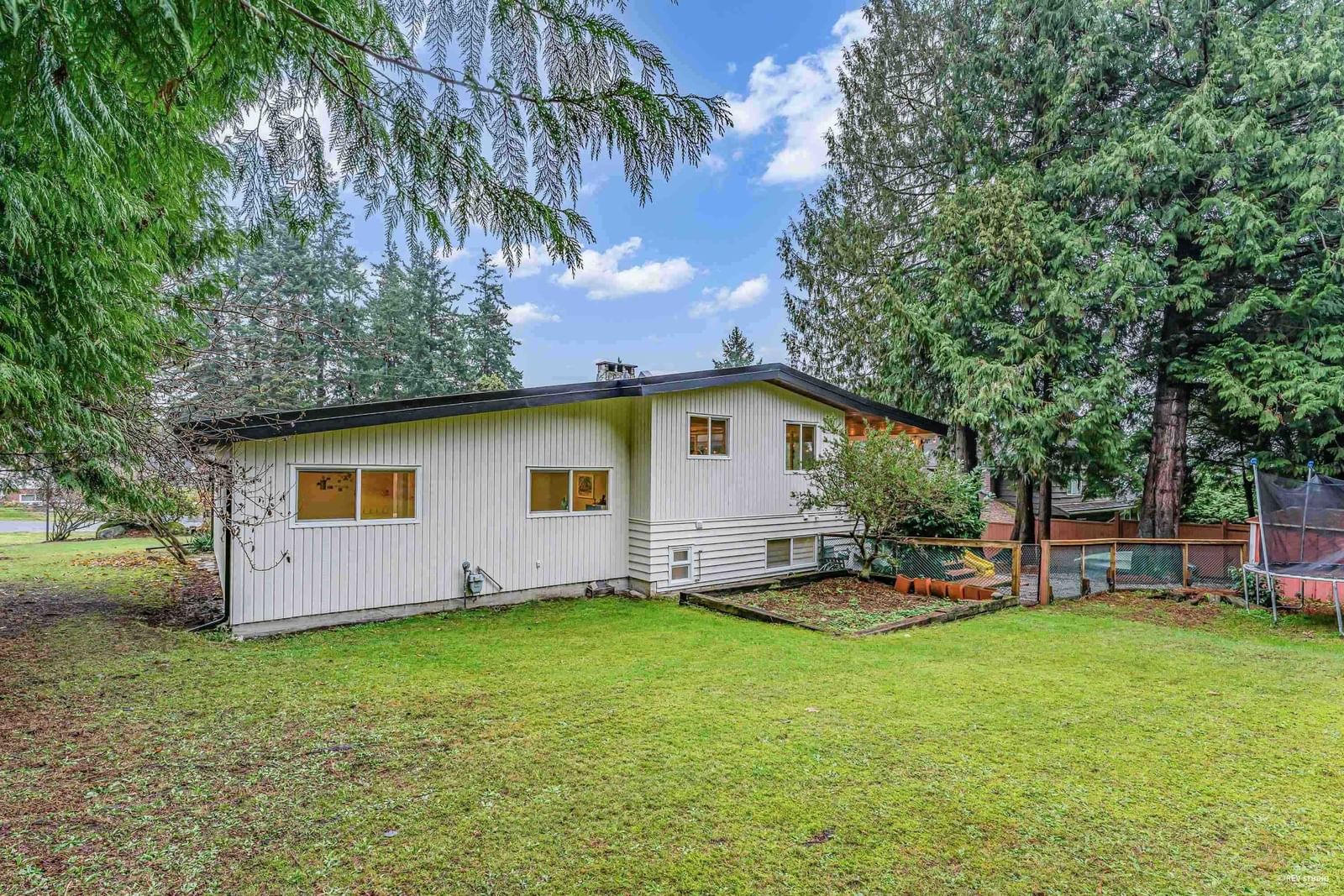 Listing Image 33