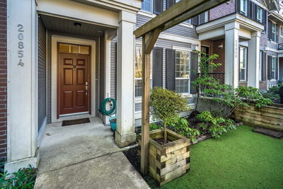 20854 72 Avenue | Langley | Image