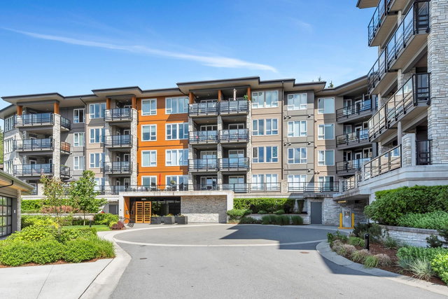 104 - 3825 Cates Landing Way