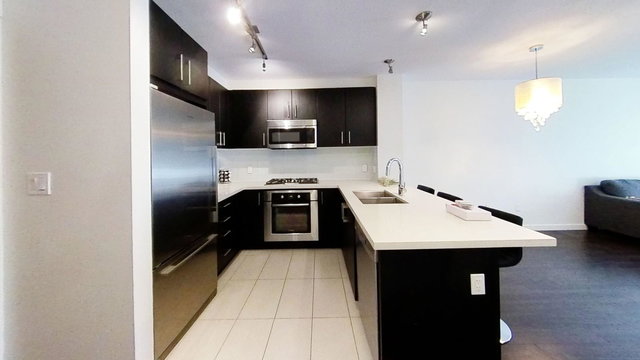 3xx - 3163 Riverwalk Avenue