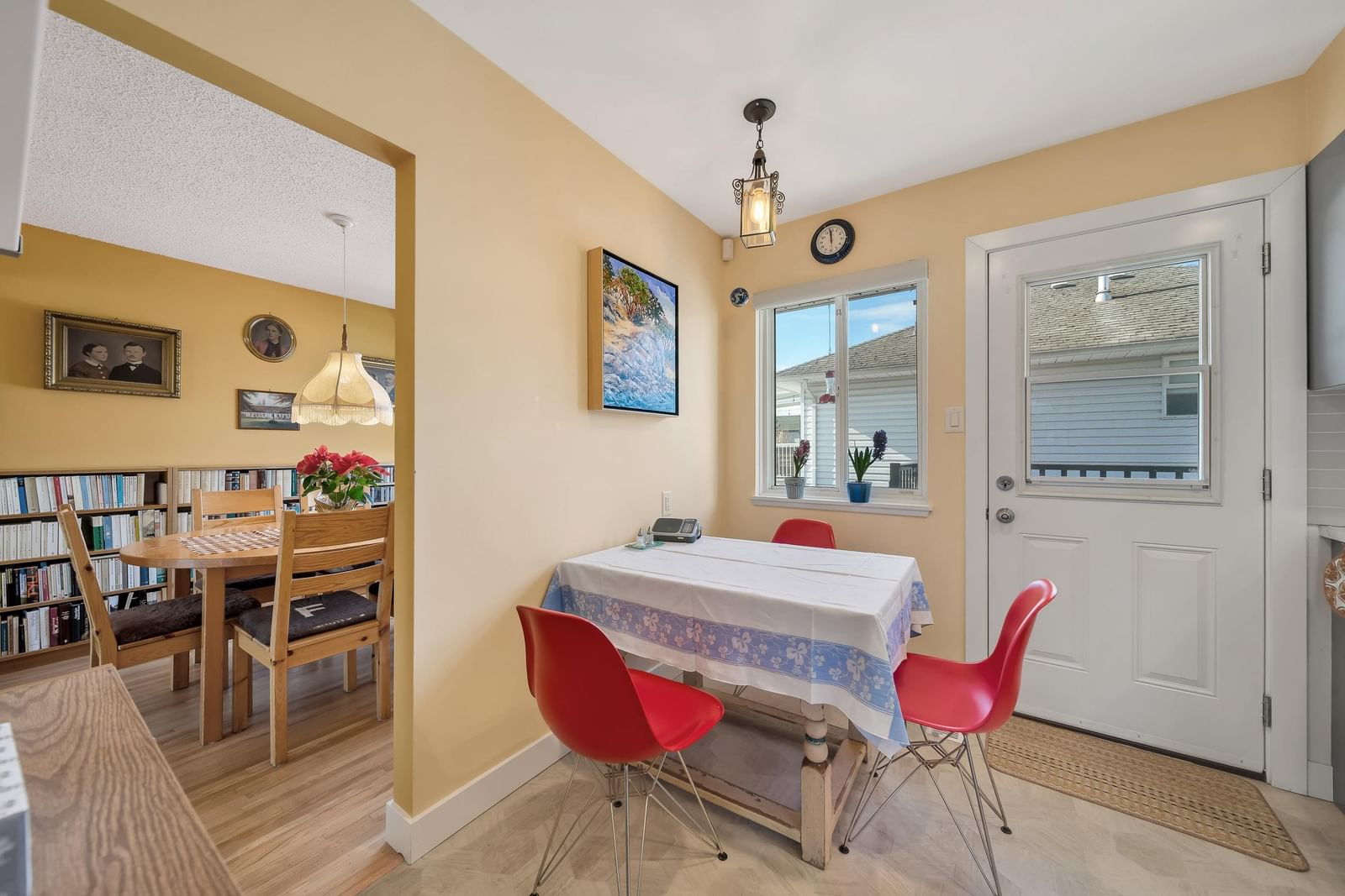 Listing Image 13
