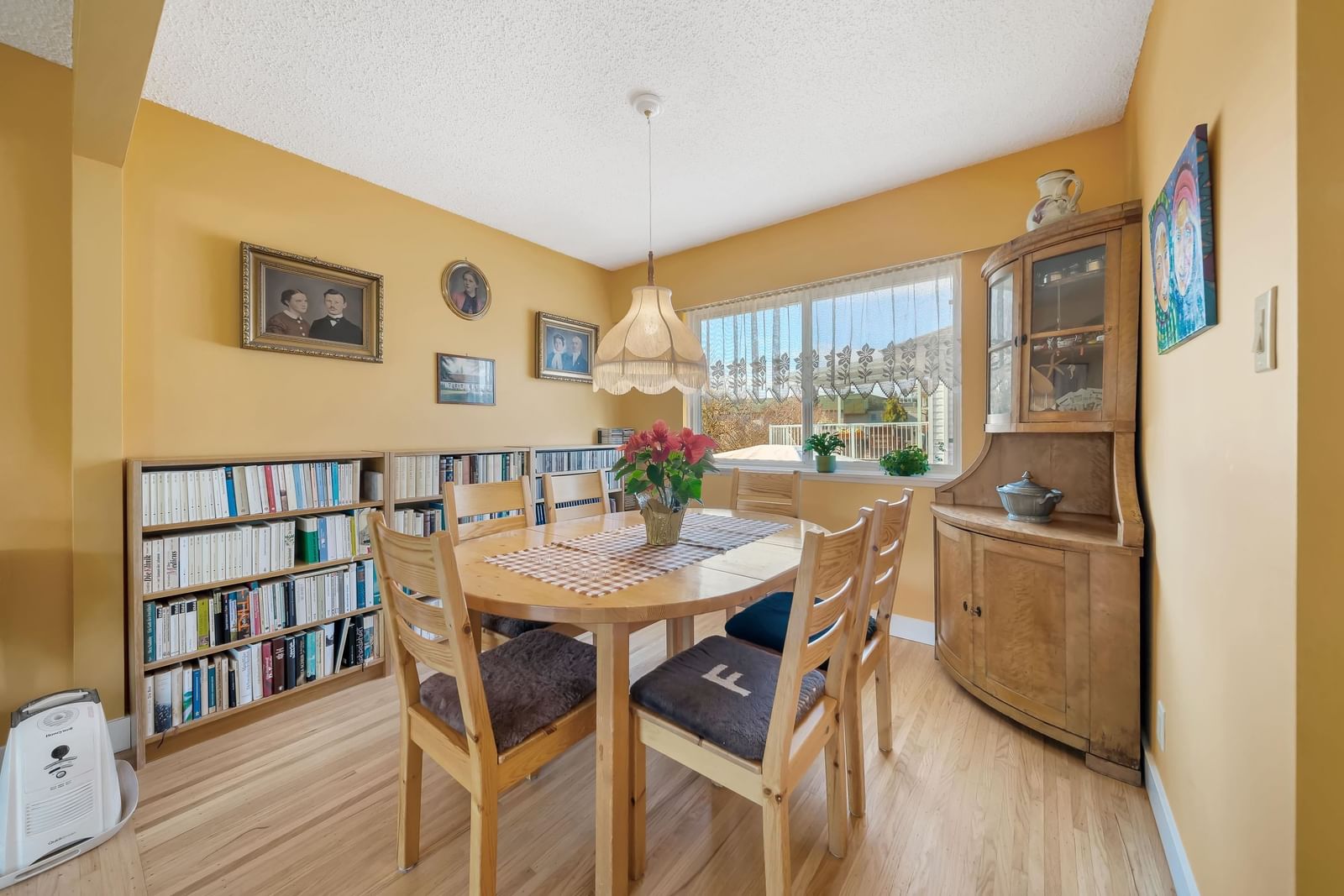 Listing Image 14