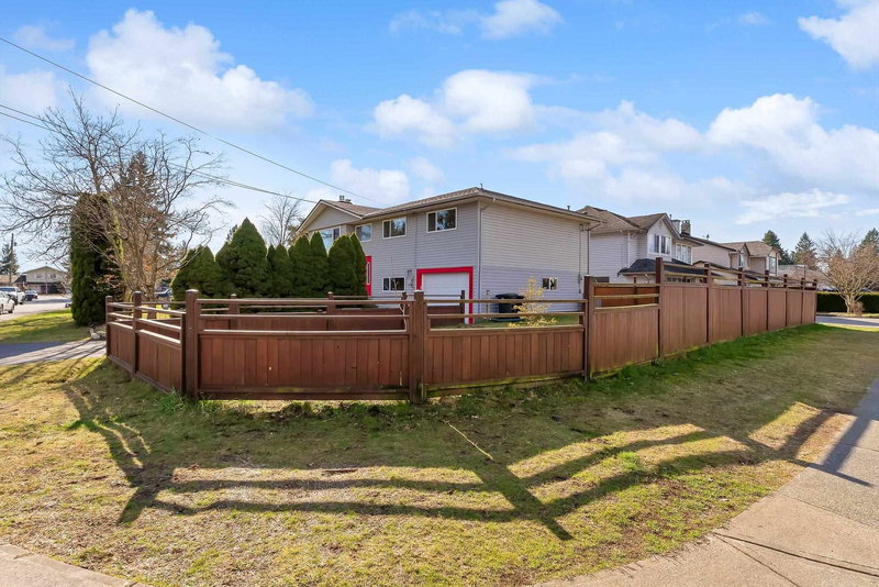 11645 195a Street, Pitt Meadows, V3Y 1G3 | Image 3