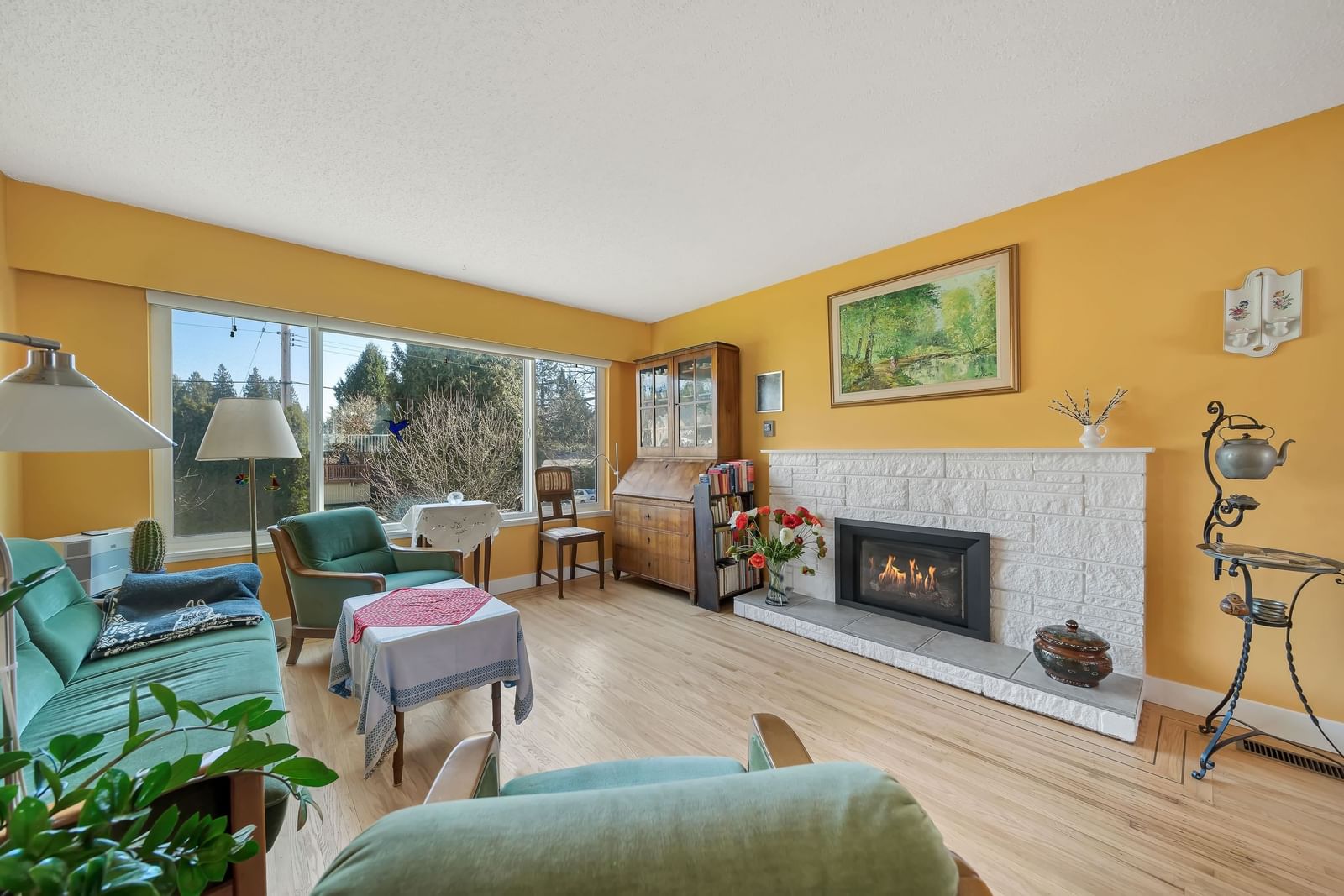 Listing Image 9