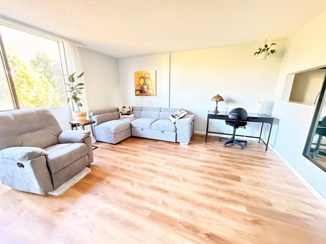 405 - 9300 Parksville Drive