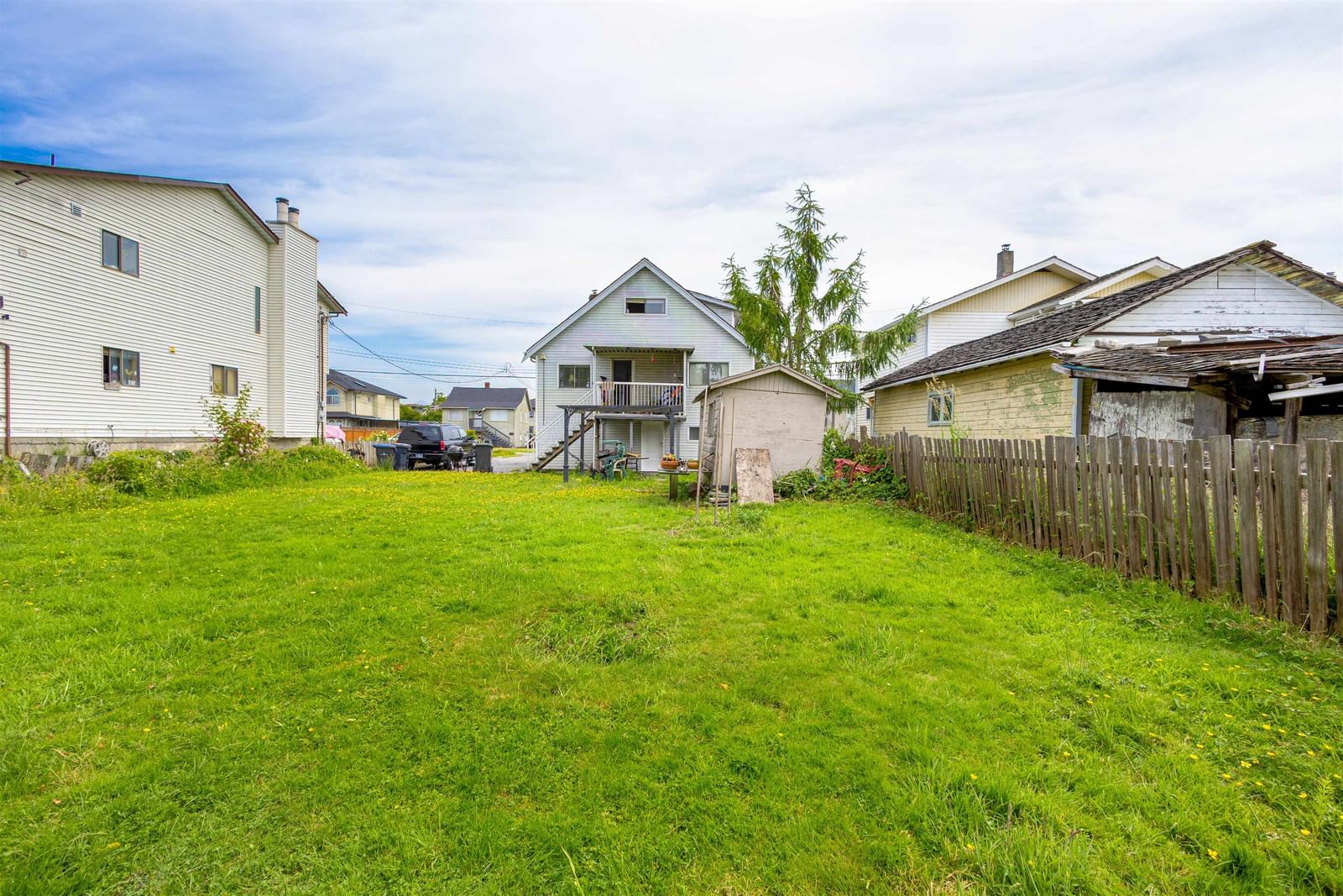Listing Image 5