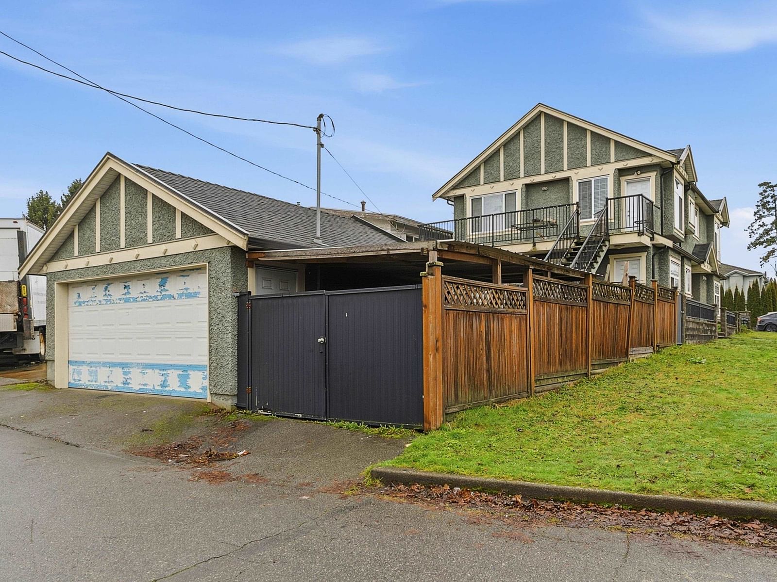 Listing Image 20
