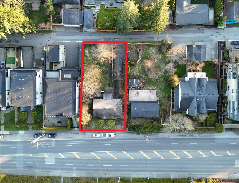 14068 North Bluff Road