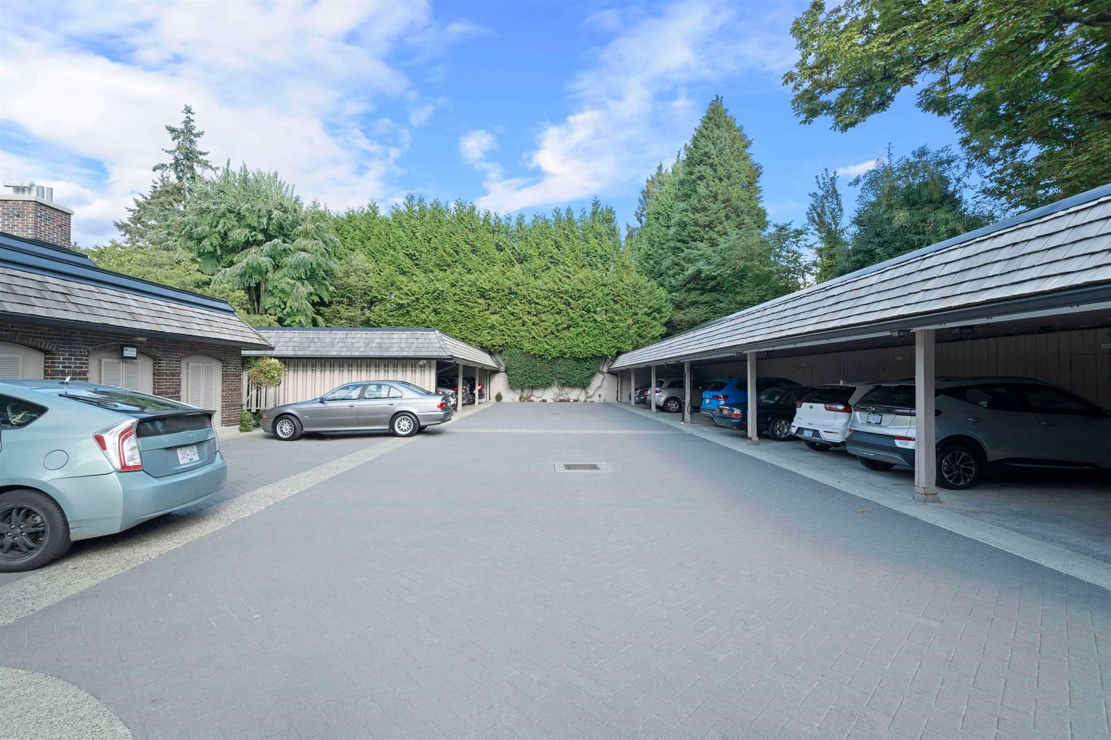 Listing Image 34