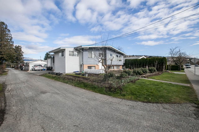 7017 Kitchener Street