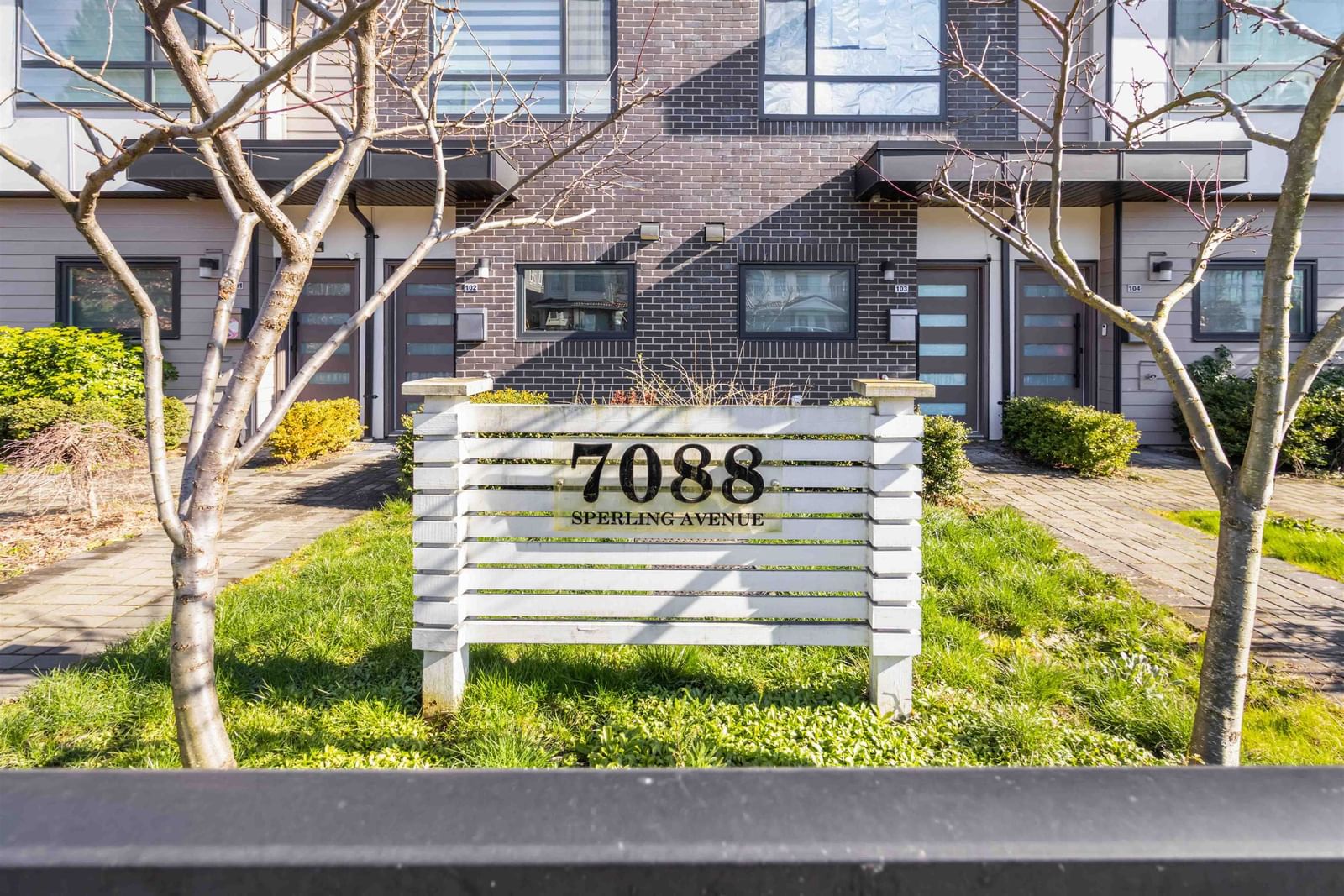 Listing Image 28