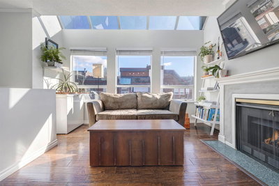 309 - 3721 Delbrook Avenue | North Vancouver | Image