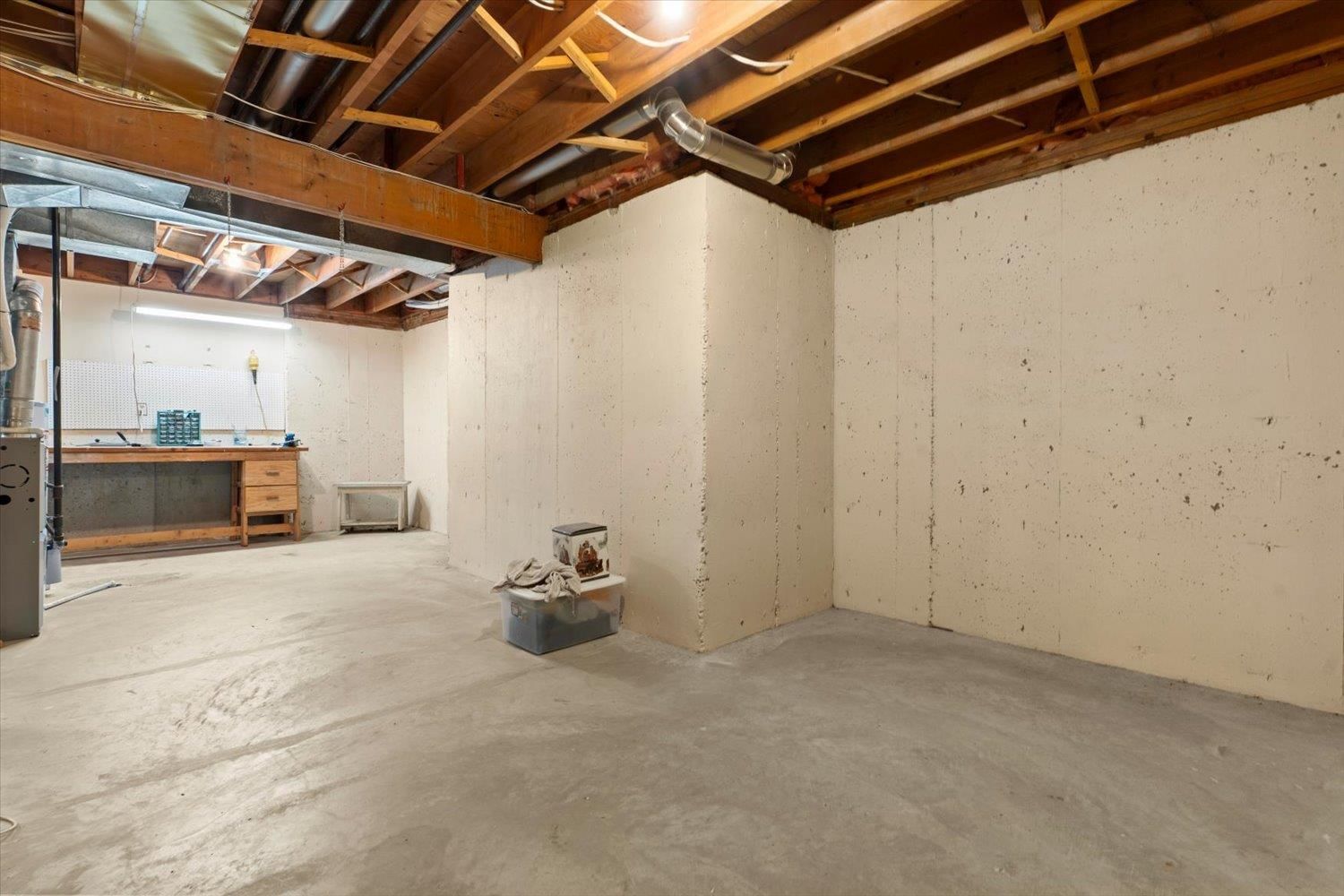 Listing Image 30