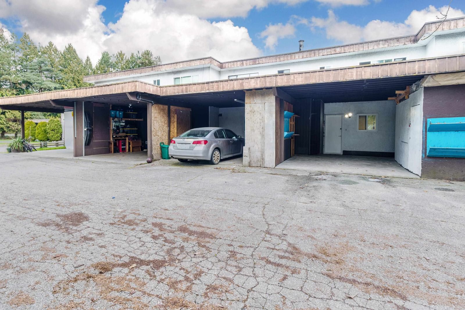 Listing Image 20