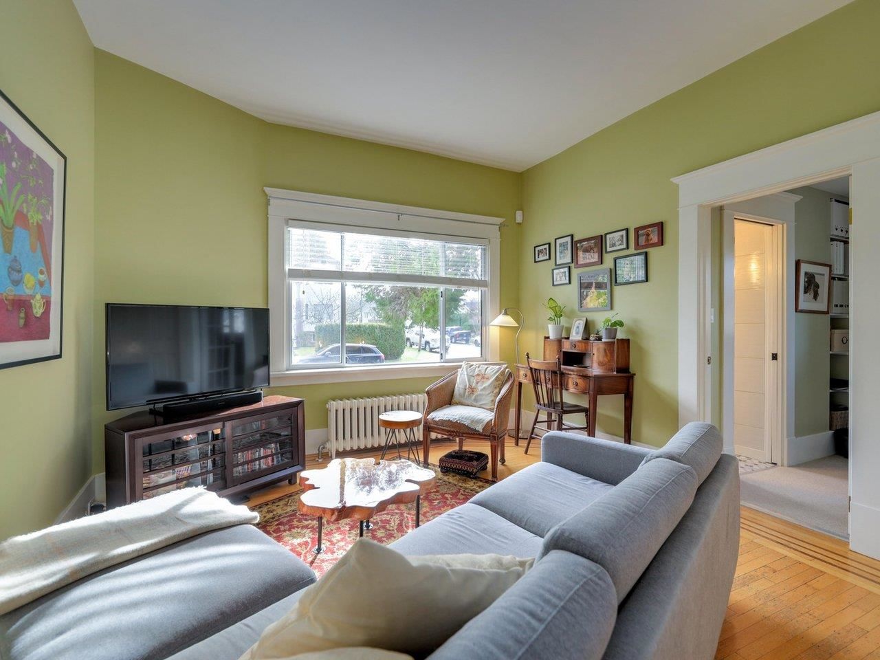 Listing Image 12