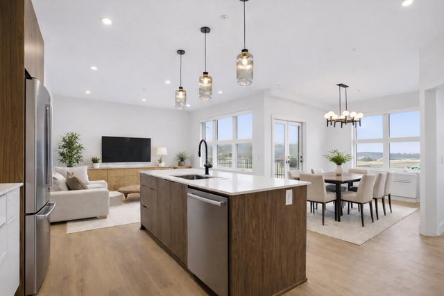 310 - 46185 Thomas Road