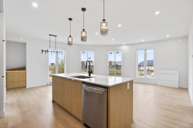 403 - 46185 Thomas Road