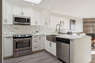 305 - 175 4th Street W