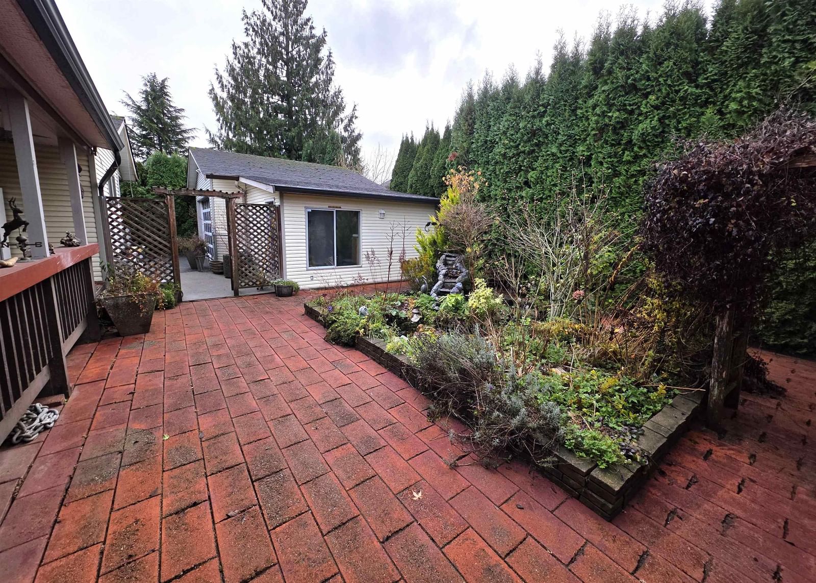 Listing Image 25