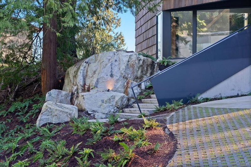 4166 Rose Crescent, West Vancouver, V7V 2N8 | Image 3