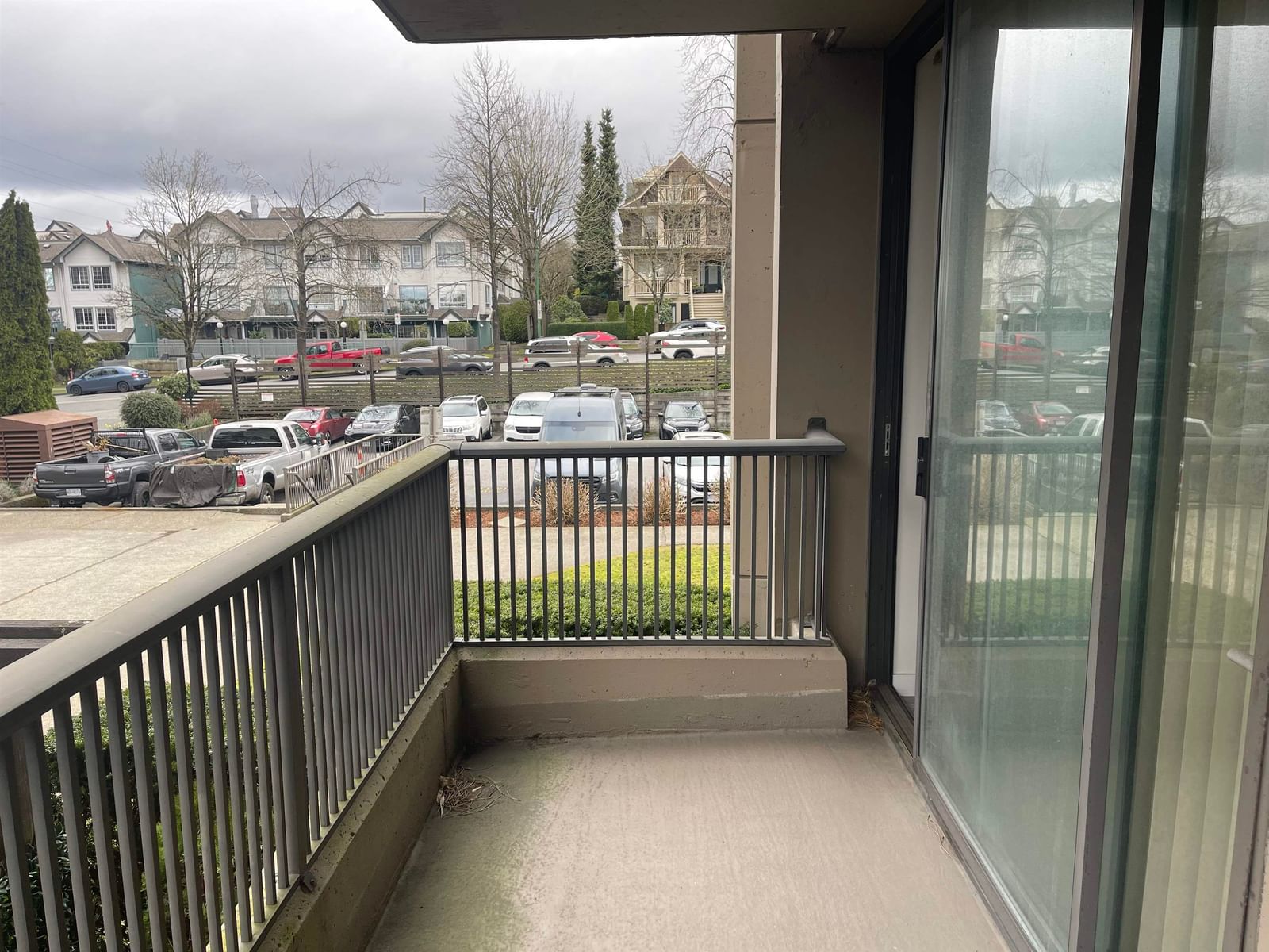 Listing Image 18