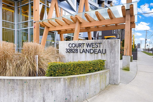 406 - 32828 Landeau Place
