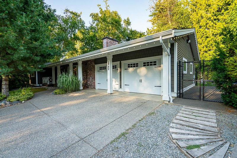 2942 Palm Crescent, Abbotsford, V2T 2G4 | Image 2