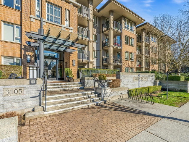 206 - 3105 Lincoln Avenue