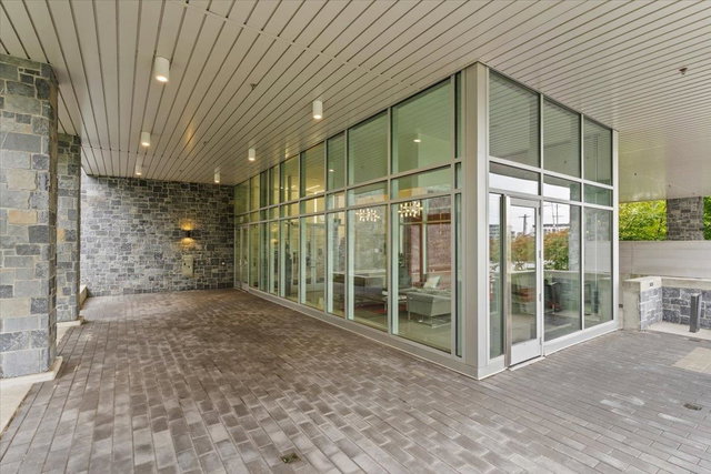 1106 - 3281 Kent Avenue North E