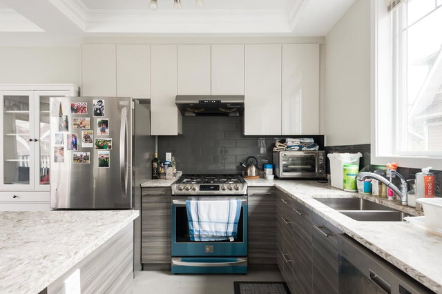 6 - 9000 General Currie Road