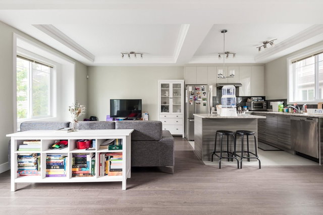 6 - 9000 General Currie Road