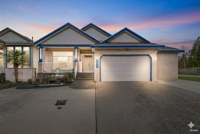 14015 82 Avenue | Surrey | Image