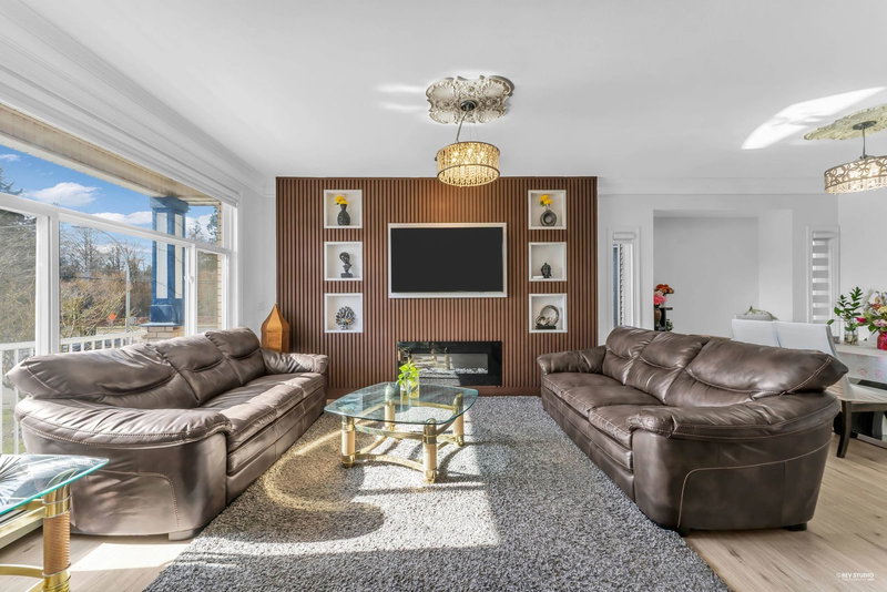 14015 82 Avenue, Surrey, V3W 1M8 | Image 2