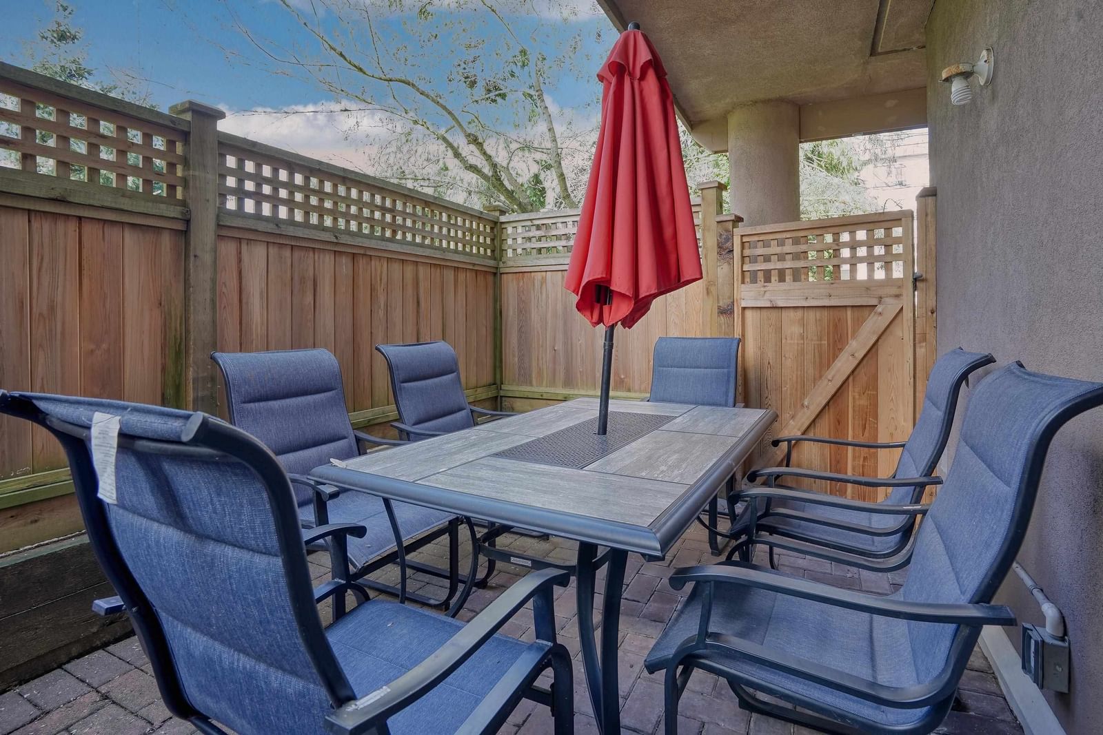 Listing Image 23
