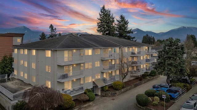 104 - 8934 Mary Street