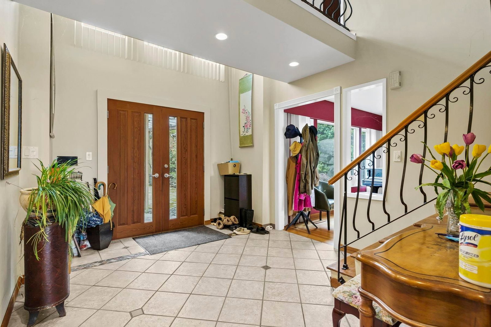 Listing Image 5